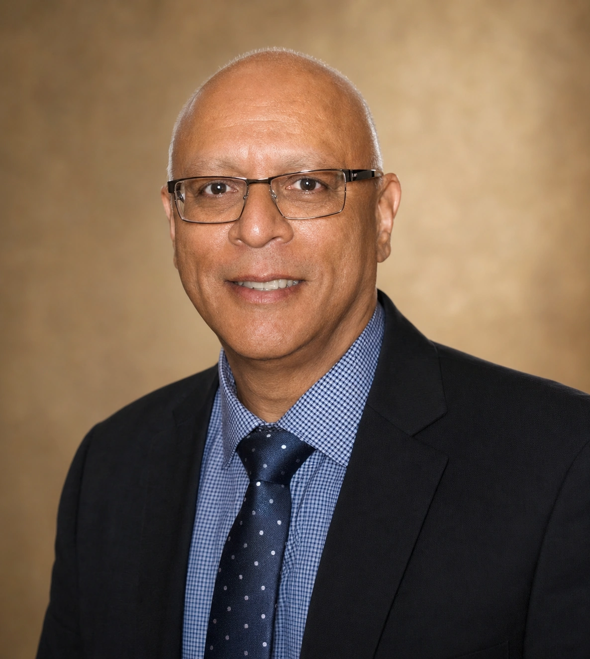 Aslim Ali, Deputy Chairman / Managing Director